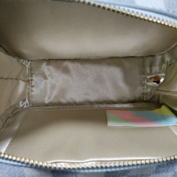 NWOT Gingham Cluth Bag Crossbody Bag with Gold Knotted Detail - Picture 7 of 7